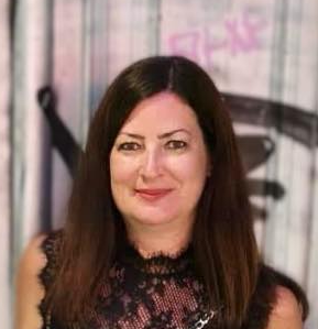 Eszter Lak